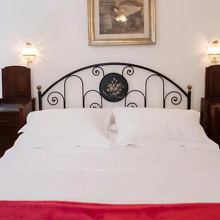 I Rondoni Bed & Breakfast 3*