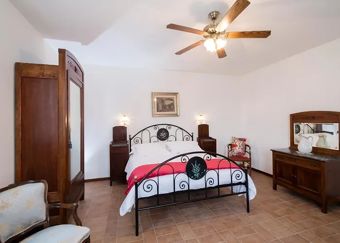 I Rondoni 3* サン・クレメンテ